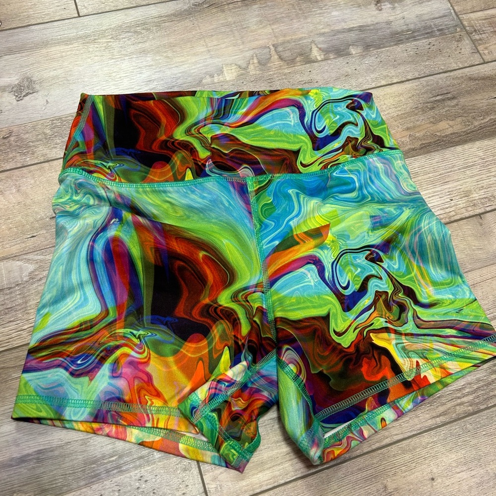 Fleo sz M Prism Smoke True High Contour. worn once